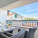 Rosa A House Next To The Sea! * Kali