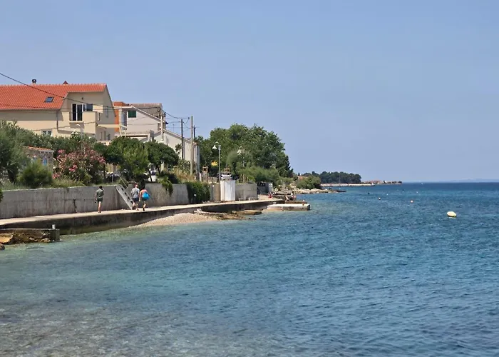 Rosa A House Next To The Sea! Semesterbostad