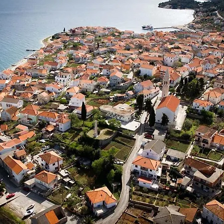 Rosa A House Next To The Sea! Tatil Evi